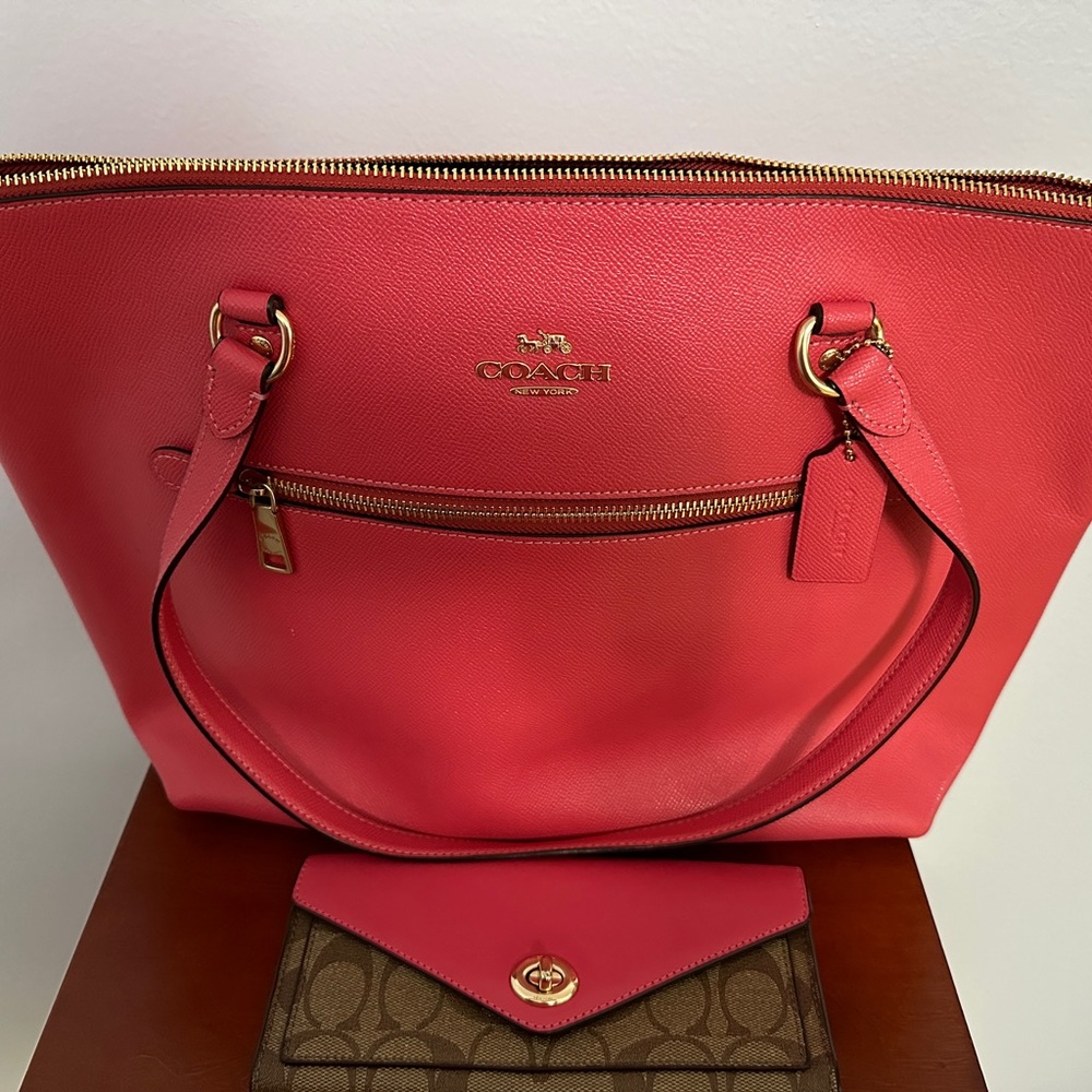 Coach tote with large envelope wallet. Pink and Signature print.